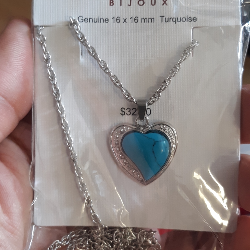 Necklaces with pendant